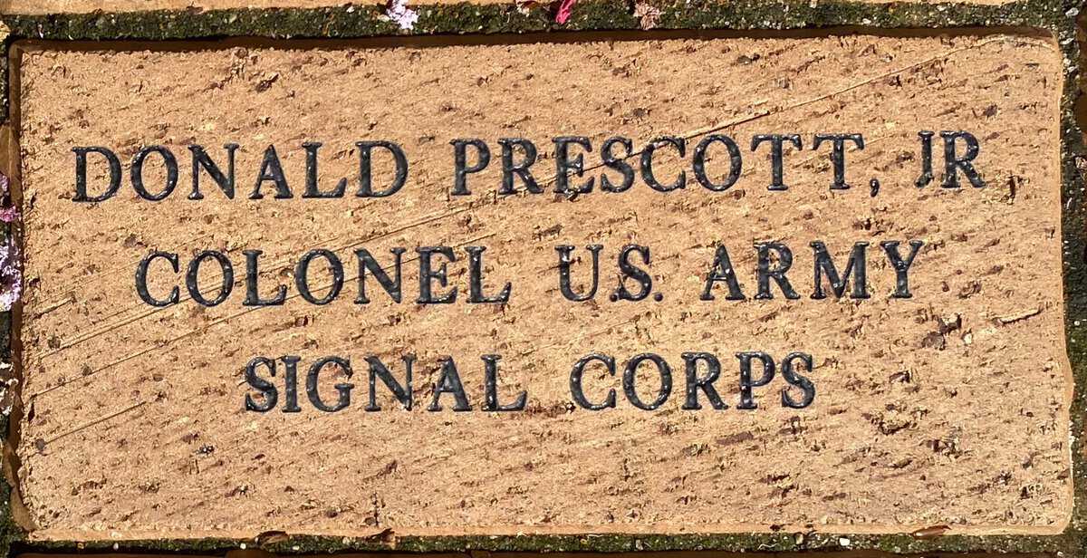 COL Donald Prescott, Jr