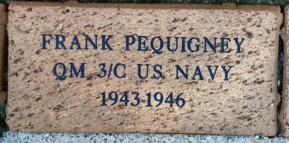 QM3 Frank Pequigney