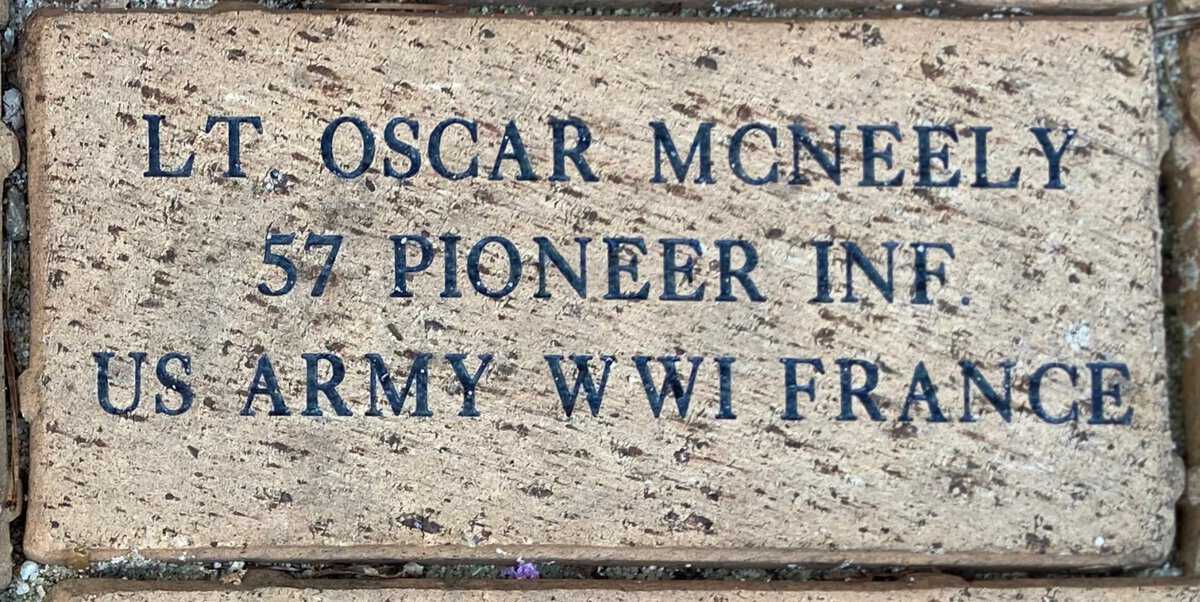 LT Oscar McNeely