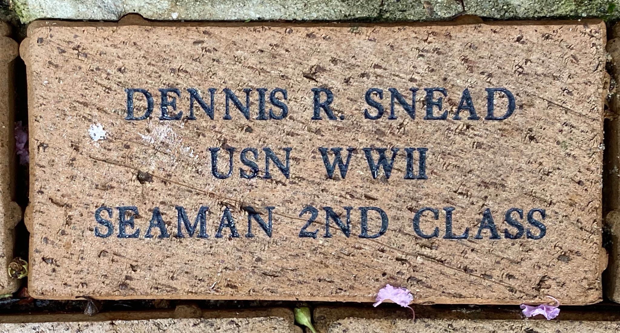 DENNIS R. SNEAD USN WWII SEAMAN 2ND CLASS