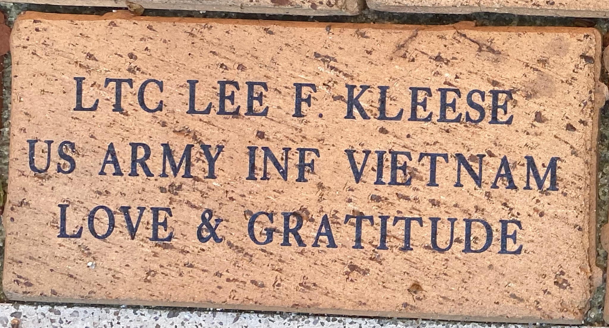 LTC LEE F. KLEESE US ARMY INF VIETNAM LOVE & GRATITUDE